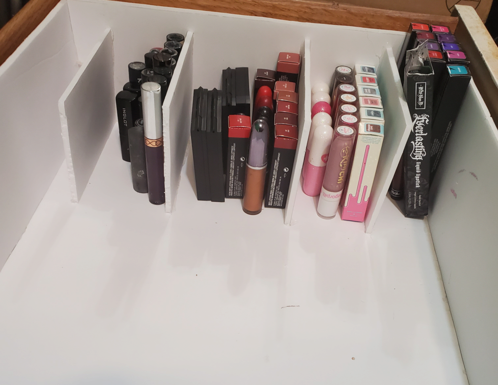 Adding More Lipsticks