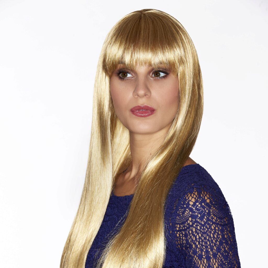 Picture of Ecstasy Wig on model.