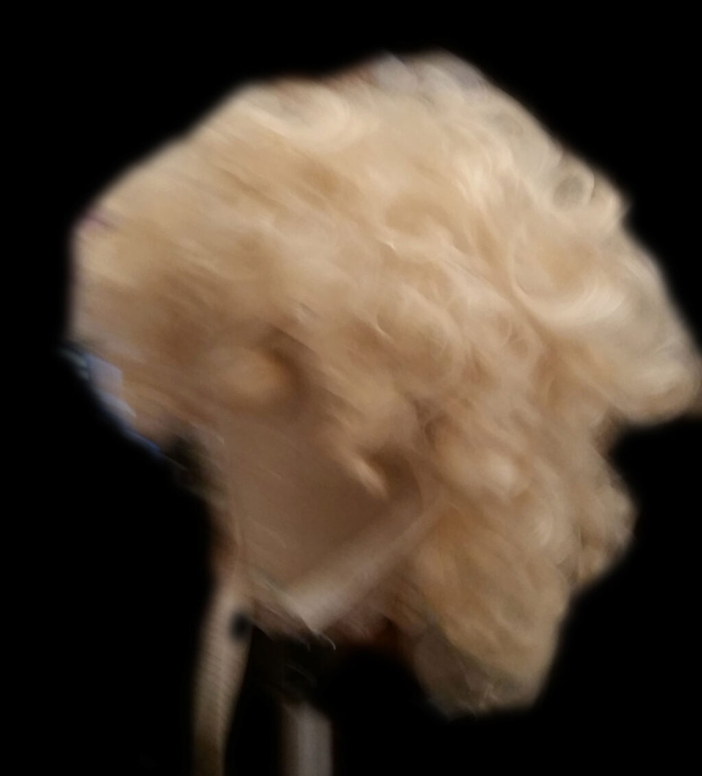 Teased wig